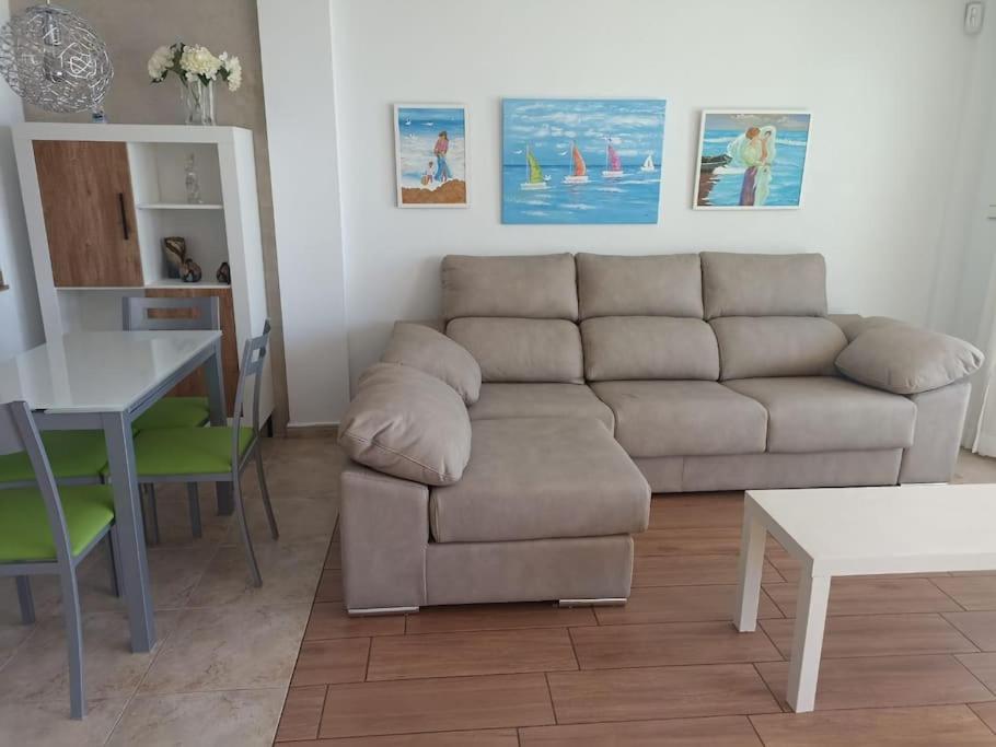 Bungalow En Primera Linea Del Mar Arenales del Sol Exterior foto