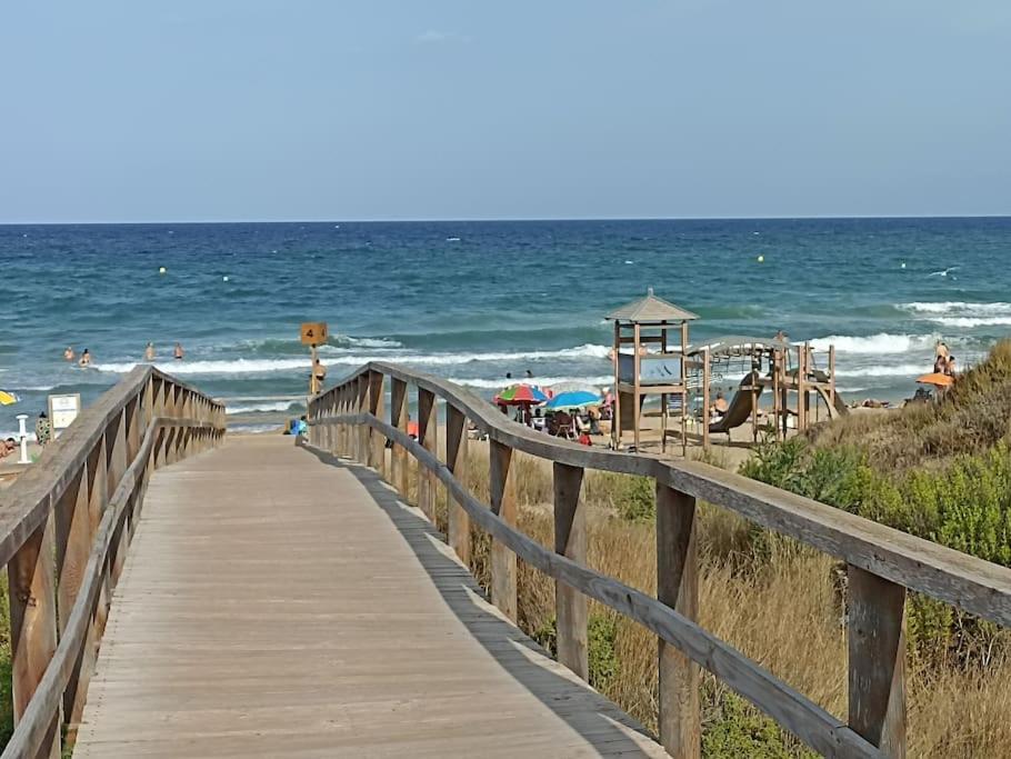 Bungalow En Primera Linea Del Mar Arenales del Sol Exterior foto