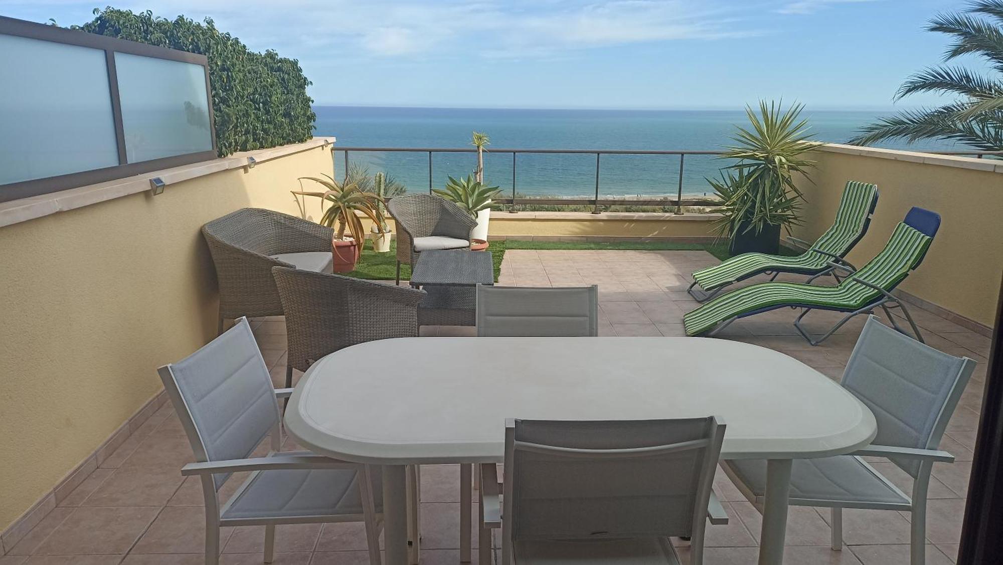 Bungalow En Primera Linea Del Mar Arenales del Sol Exterior foto